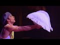 Bouncing Beds Act - CORTEO (Cirque du Soleil)