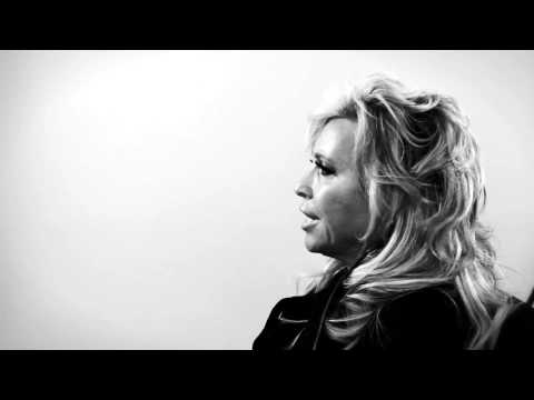 how to avoid loneliness