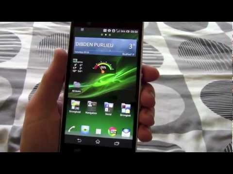 how to remove xperia v screen protector