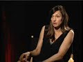 celebrity reporter, ron jacobsohn, interviews famke janssen.