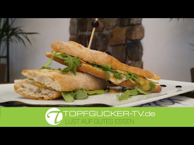 Baguette mit gegrillten Scamorza, Wallnusspesto und Rucolasalat