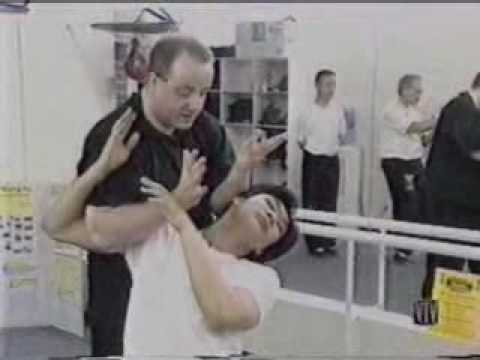 Wing Tsun Kung Fu Blog - Sifu Ralph Haenel See video