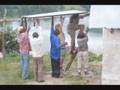 videos de Solar Panel Installation - Uganda 2008