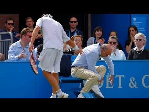 kicks linesman - David Nalbandian angrily kicks Linesman and gets disqualified - Queens 2012 Final david nalbandian kicks linesman violence in queens final bbc one 2012 marti...