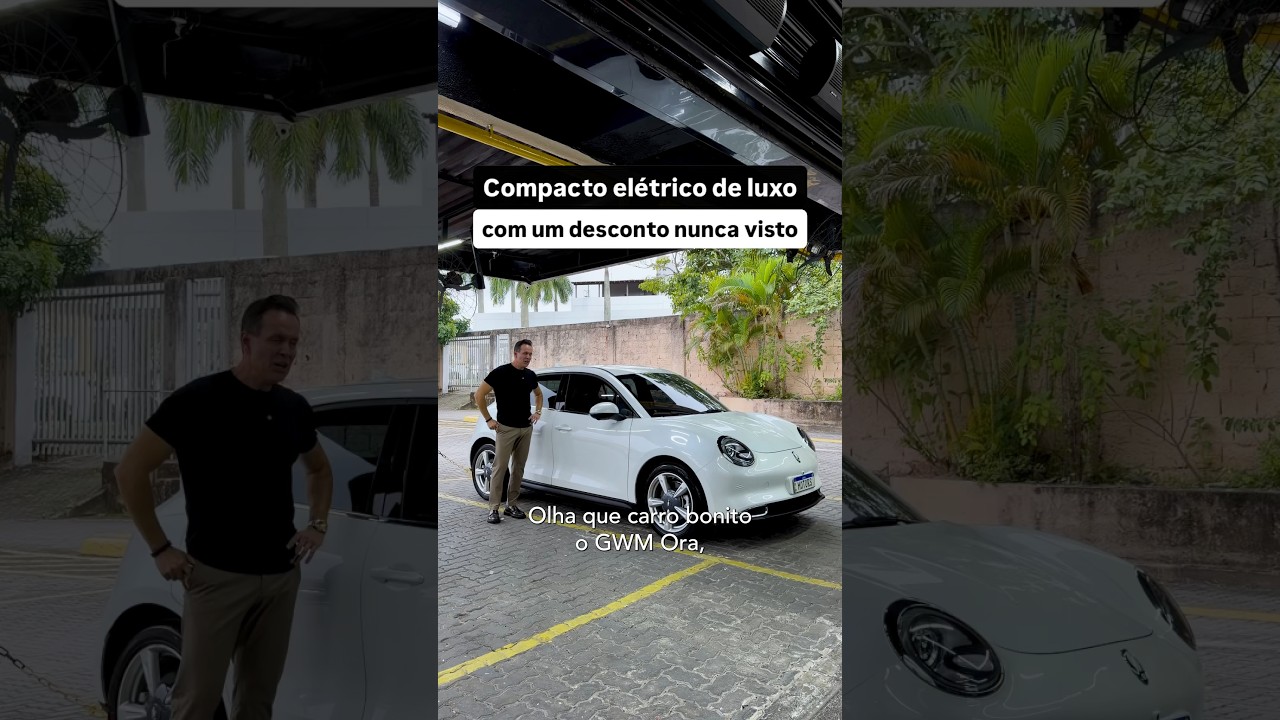 Compacto elétrico de luxo com um desconto nunca visto