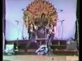 V8 - parcas sangrientas (y los hippies que se mueran)