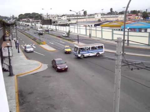 Videos: maniobras imposibles en el transporte público