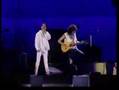 Bekijk videoclip 'Queen - Is This The World We Created?'