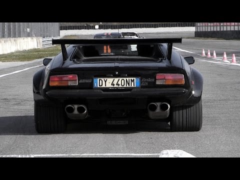 DeTomaso Pantera Great V8 Sound - Start, Revs & Accelerations