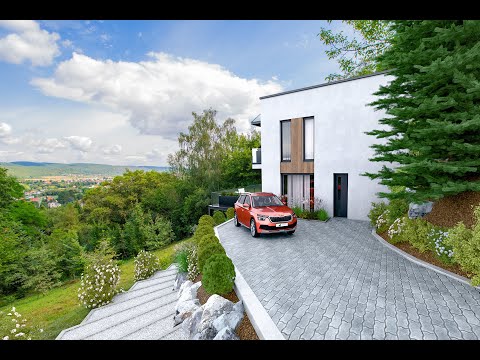 Video Slunný stavební pozemek 1784 m2 s dechberoucím výhledem - Řevnice u Prahy