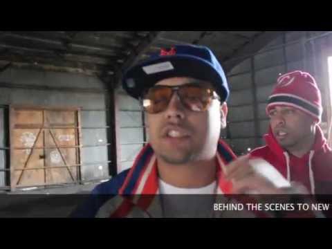 J-Merk Ft. Alex Kyza  -  Money Pile (Behind The Scenes) (La Facultad)