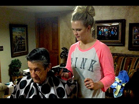 Haircut - I have been waiting to share with you guys some exciting news!!!! Start your FREE NatureBox trial here: http://naturebox.com/casey Yesterdays Vlog http://youtu.be/52-ke0ztanM Hey Kayli http://you...