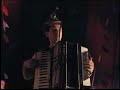 dudu do acordeon valorizando em seu show a m�sica instrumental. delicado (waldir azevedo), gravada pelo mestre sivuca