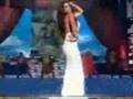 Haifa Wehbe strikes the POSE at 1.33 .. lots of whistling