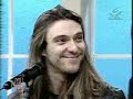 angra tocando breaking ties no programa mulheres da gazeta