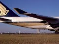 Singapore Airlines 9V-SMV Boeing 747-412