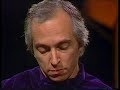 JOHN WILLIAMS PLAYS  VALS  op. 8  No 4  BY AGUSTIN BARRIOS MANGORE