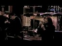 une vid�o de meilleure qualit� ou en hd ici:
http://www.dailymotion.com/gillesmarceaux/video/x60gve_ann-ballester-nous-parle-du-spoumj_music
ann ballester nous pr�sente le stroum... le spoumj, alors que les interventions intempestives de l'orchestre lui causent bien des soucis.
ce happening figure l'introduction du concert d'anniversaire de l'umj au new morning le 29 janvier 2007, dont de larges extraits sont visibles sur dailymotion.
lire dans culture jazz un tr�s bon compte rendu de la soir�e : http://culturejazz2.free.fr/spip.php?article257