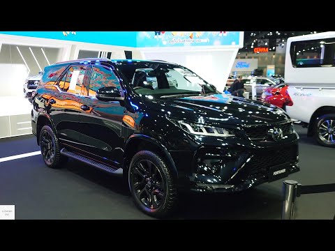 2024 Toyota Fortuner GR Sport Black 2.8L 4X4 EURO5 / In-Depth Walkaround Exterior & Interior