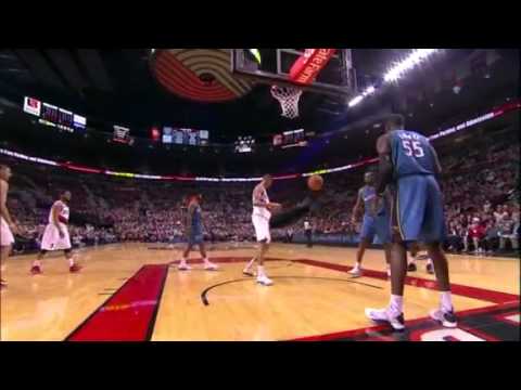 Nicolas Batum to Chris Johnson dunk against Wizards