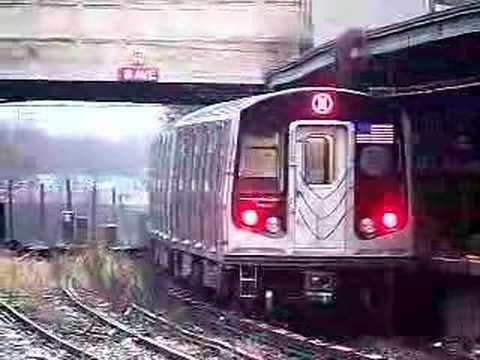 MustangFan424 - This is a video I took of a Siemens R160B N Train leaving 8th ave.