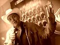 Carlos Madriz-Hola y Adios