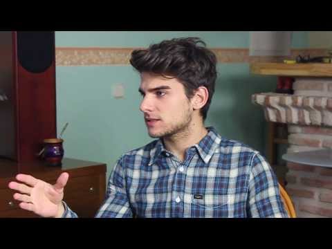 cuántica - Buenas chicos! Os traigo un video distinto. Este es el resultado del trabajo realizado para la asignatura Fundamentos de computadores de mi universidad por m...