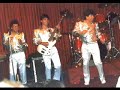 ASÍ // FERNANDO ARIAS y sus PASTELES VERDES DEL PERU