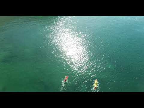 Tour en kayak por las cuevas de las playas de La Marina y Albandeira