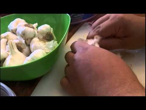 how to roast a chicken with garlic and lemon