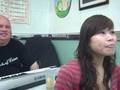 videos de Kat Robershaw Speaking in Chinese to Tell People about Jesus at the Fa Yuen Restaurant in Mongkok