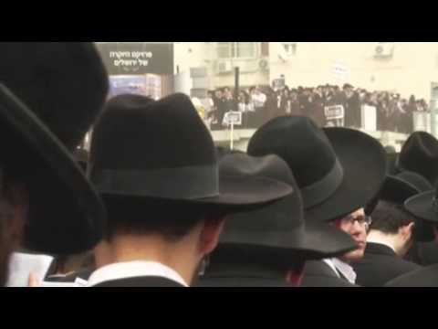 ultra - Israeli lawmakers passed a contentious law on Wednesday meant to draft ultra-Orthodox Jews into the military, the culmination of a drive for reforms that has...