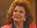 Sally Spectra brings Stephanie a Christmas gift (1992) Sally Spectra brings Stephanie a Christmas gift (1992)
