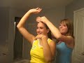 Melissa Gels Her Hair