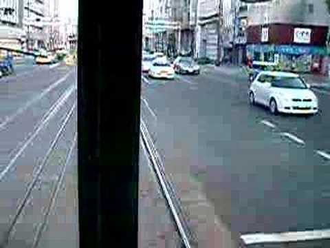 土佐電鉄伊野線 県庁前駅付近