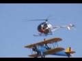 videos de 2008 Blue Angels Homecoming - Biplane to Helicopter Transfer