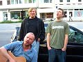 Rüdiger Bierhorst singt Armer alter lieber Suff- nach dem katerkonzert der Monsters am 1-Mai 08 vorm Logo in Hamburg