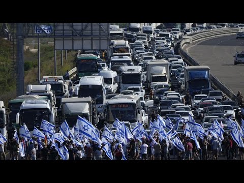 Israel: Massive Proteste gegen die Justizreform der rechts-religisen Regierung am Tag der Strung