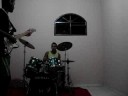 Binho na quitarra e criss na batera