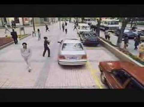 CHINA ESTACIONANDO SU AUTO