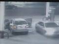 Gas station thefts during filling up caught on tape