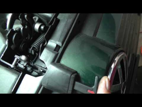 Volkswagen Jetta Secondary Air Injection Diagnosis Part 2 (Lock Carrier Service Position)