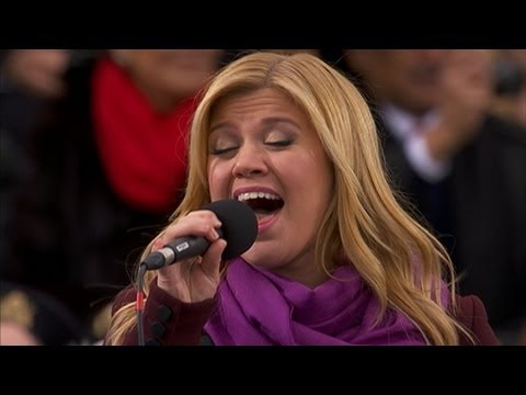 kelly clarkson - Singer and former supporter of Ron Paul performs at the inaugural ceremony.