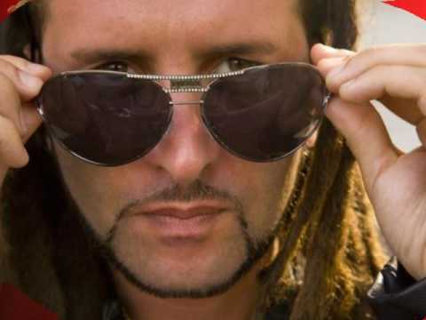 Garrison - Alborosie - In A De Garrison.