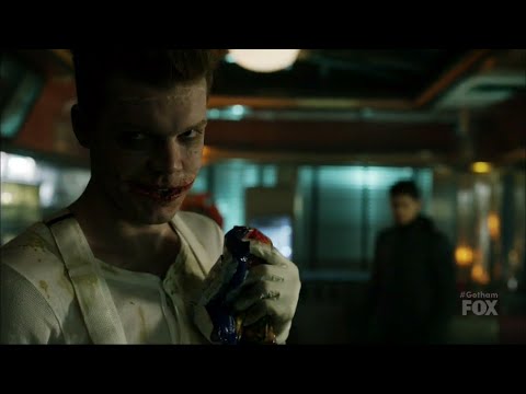 Jerome gets his mouth burned|Gotham|S4E16