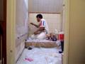 Comment poser son carrelage dans sa salle de bain.