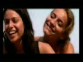 remember video.
in a while
maybe you'll remember
where we met
on the beach
when you showed me the way

from that day
we'd always be together
in our hearts
in our minds
nothing could throw it away

hey na na na na na na na ny ey
na na na na na now

quiero ver
un poco de tu boca
quiero estar
en tu piel
con tu perfume de miel

hey na na na na na na na ny ey
na na na na na now

quiero ver
el brillo de tus ojos
quiero estar
ver la luz
con la que me miras tu

hey na na na na na na na ny ey
na na na na na now

show me the things that we felt in the time we were dreamin'
show me now
feel it now

hey na na na na na na na ny ey
na na na na na now

quiero oir
los versos de tus labios
y sentir
junto a ti
como tu propio carmin

hey na na na na na na na ny ey
na na na na na now

in the past we used to be together
every day, of our lives
now it's fading away

hey na na na na na na na ny ey
na na na na na now

hey na na na na na na na ny ey
na na na na na now