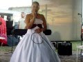 Karen M singing Jardin de Rosas