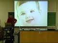 何かが起こることで有名な数学の授業。2010年のハロウィンではPCにエラー？！のサムネイル3