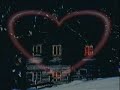 fra voksenjulekalenderen p� tv2 i 1995.
sangtekst:


vil du v�re min i nat

vil du v�re min i nat
vil du gi' mig lidt af dit hjerte
du ku' v�re min ledestjerne
s� ku' jeg v�re m�nen

jeg vil ikk' kunne love noget 
�nsker bare at du er min 
ska' vi ikk' g� samme vej
lad os bruge natten til noget

jeg vil t�lle hvert skridt vi ta'r 
selvom vejen hjem er lang
jeg vil h�re dit �ndedrag
og synge dig en lille sang:

vil du v�re min i nat
vil du gi' mig lidt af dit hjerte...


jeg vil ikk' kunne love noget
�nsker bare at du er min 
ska' vi ikk' g� samme vej
lad os bruge natten til noget

jeg vil t�lle hvert skridt vi ta'r 
selvom vejen hjem er lang
jeg vil h�re dit �ndedrag
og synge dig en lille sang:

vil du v�re min i nat
vil du gi' mig lidt af dit hjerte...